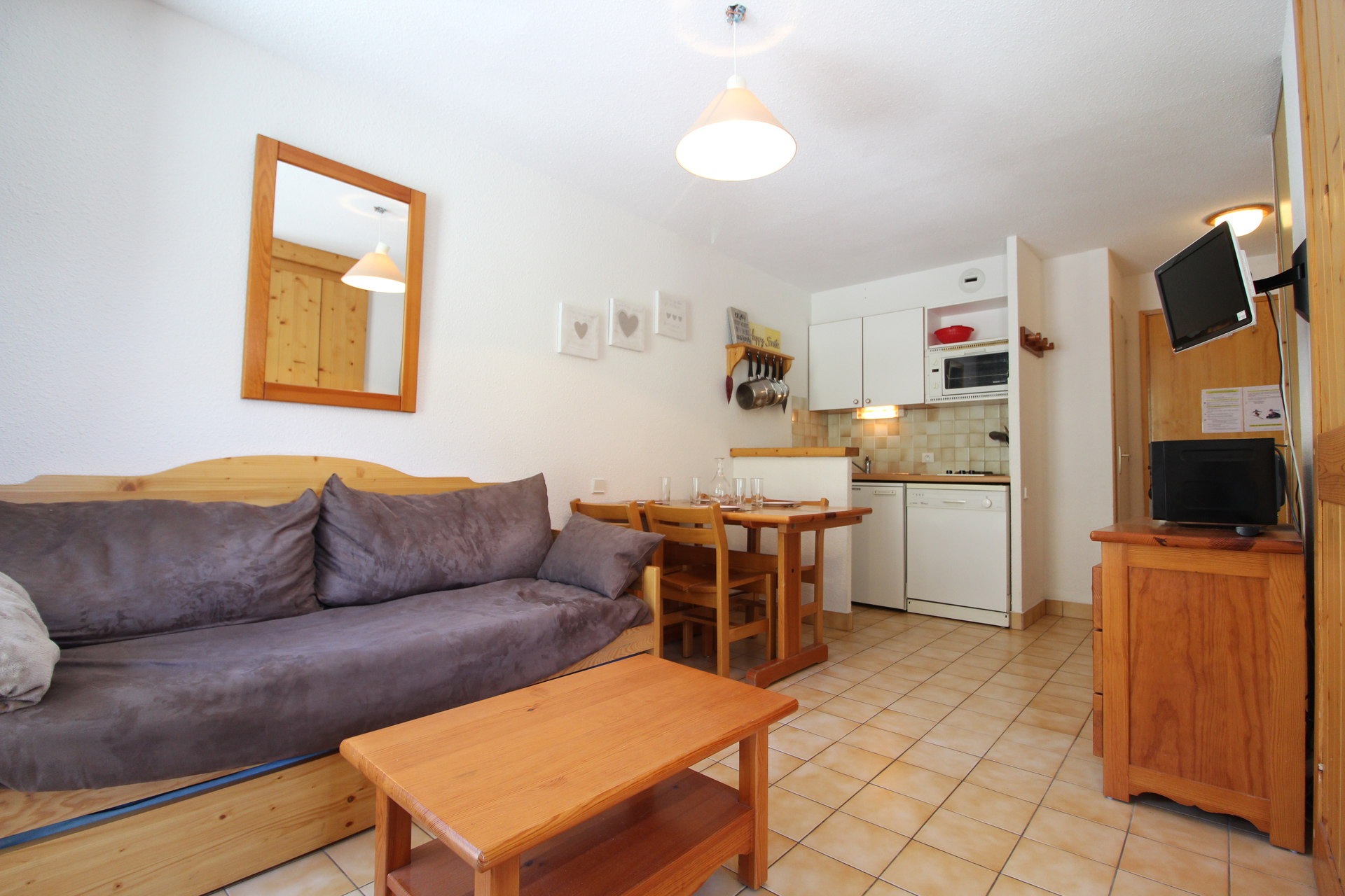 2 rooms 4 people - Apartements PIED DE PISTES - Val Cenis Lanslevillard