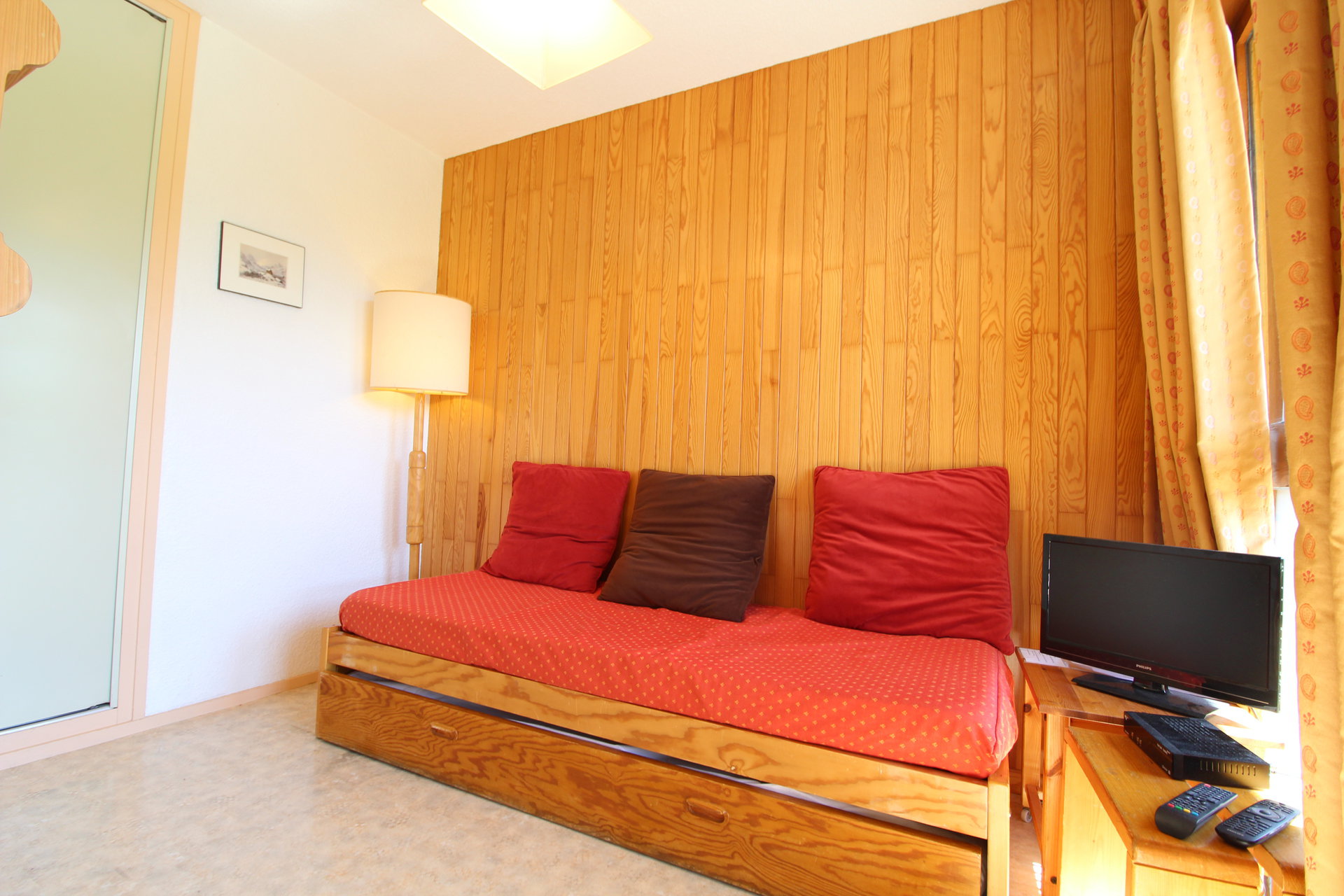 2 rooms (1 bedroom) 4 Persons B - Apartments Belle - Val Cenis Lanslevillard